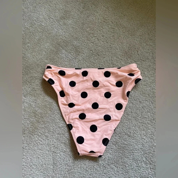 Pink and black polkadot, bikini bottoms, new without tags - Picture 4 of 4